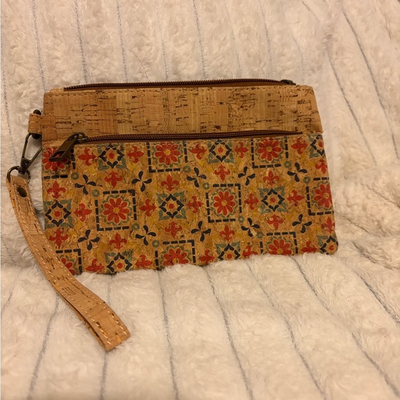 Handbags - Floral Cork Wristlet Zip Pouch Vegan Eco Friendly Clutch